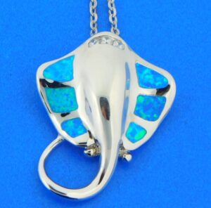 sterling silver alamea manta ray pendant
