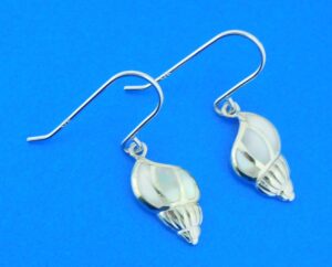 sterling silver conch mother of pearl earrings