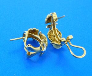 14k sealife diamond earrings