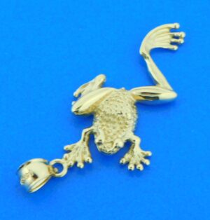 14k frog pendant