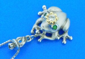 sterling silver steven douglas frog pendant