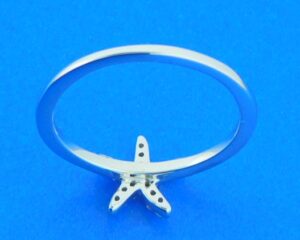 14k white gold diamond starfish ring