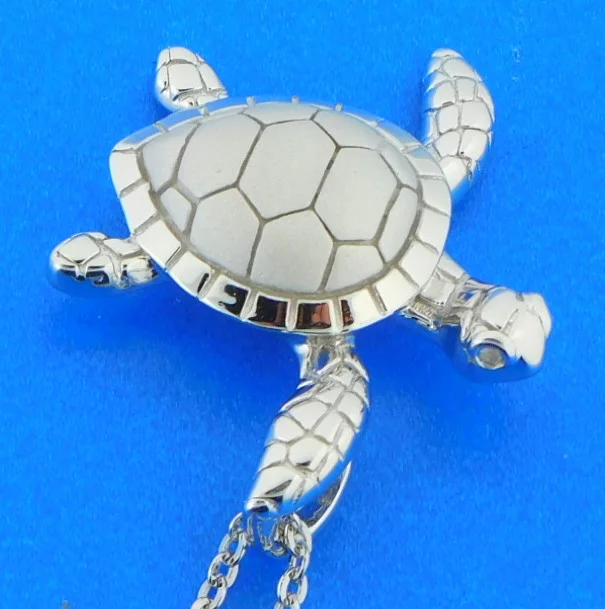 sterling silver 3d sea turtle pendant