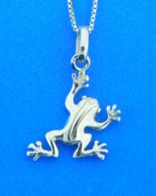 sterling silver frog pendant