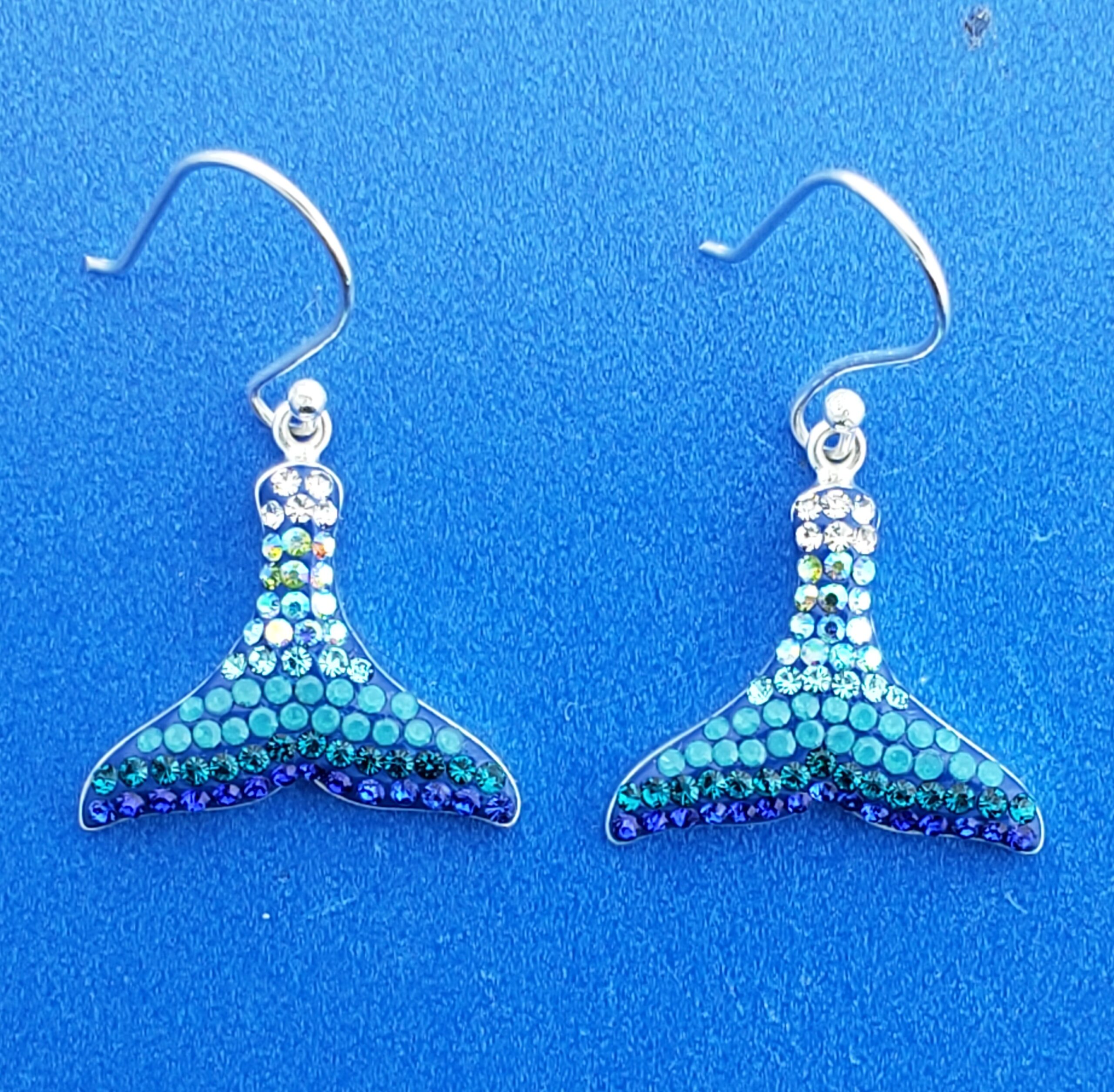Mosaico Whale Tail Earrings, Sterling Silver 5 Mosaico Whale Tail Earrings, Sterling Silver - Image 5