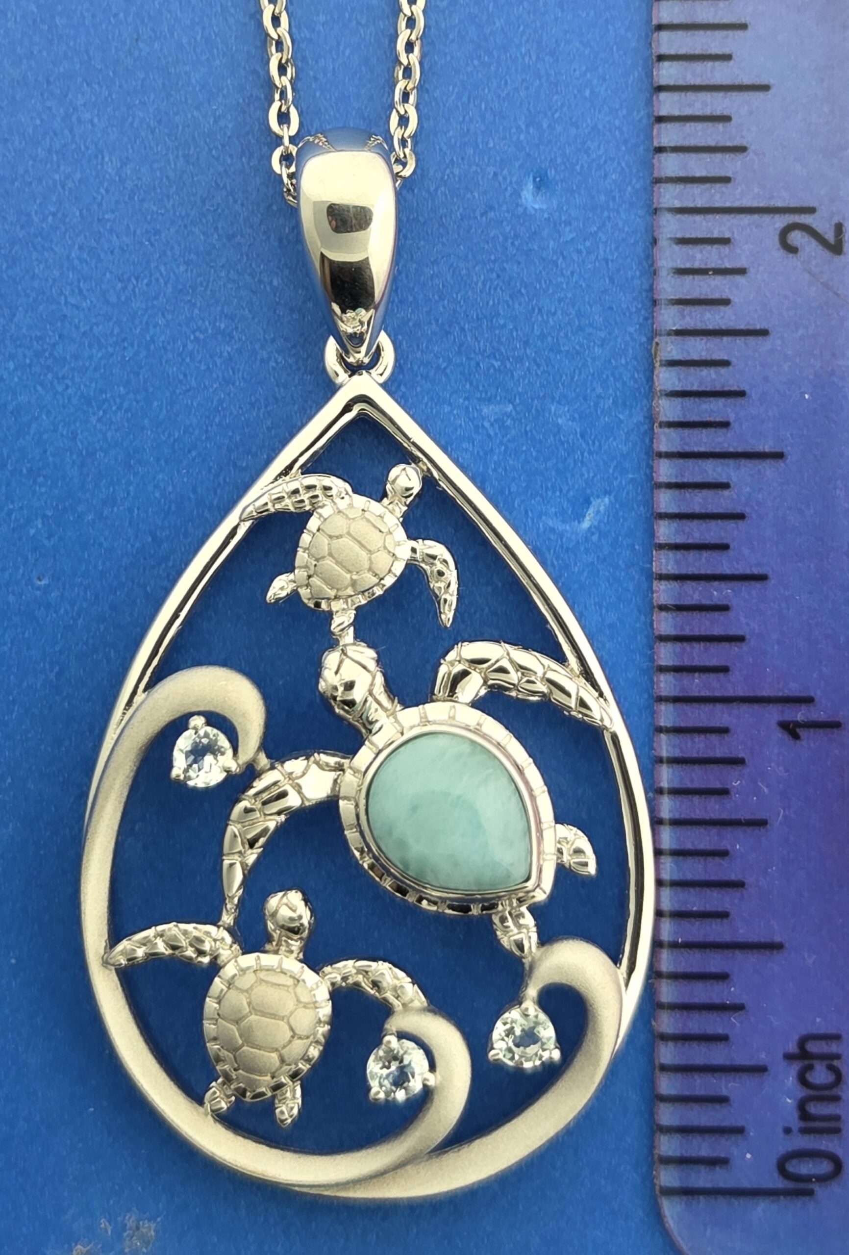 Alamea Sea Turtle Sea Life Pendant, Sterling Silver & Aquamarine 5 Alamea Sea Turtle Sea Life Pendant, Sterling Silver & Aquamarine - Image 5