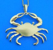 14k blue crab yellow gold pendant