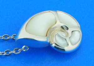 sterling silver nautilus shell pendant mother of pearl