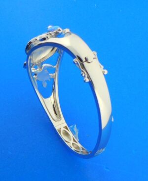 alamea sea turtle bangle bracelet sterling silver & opal