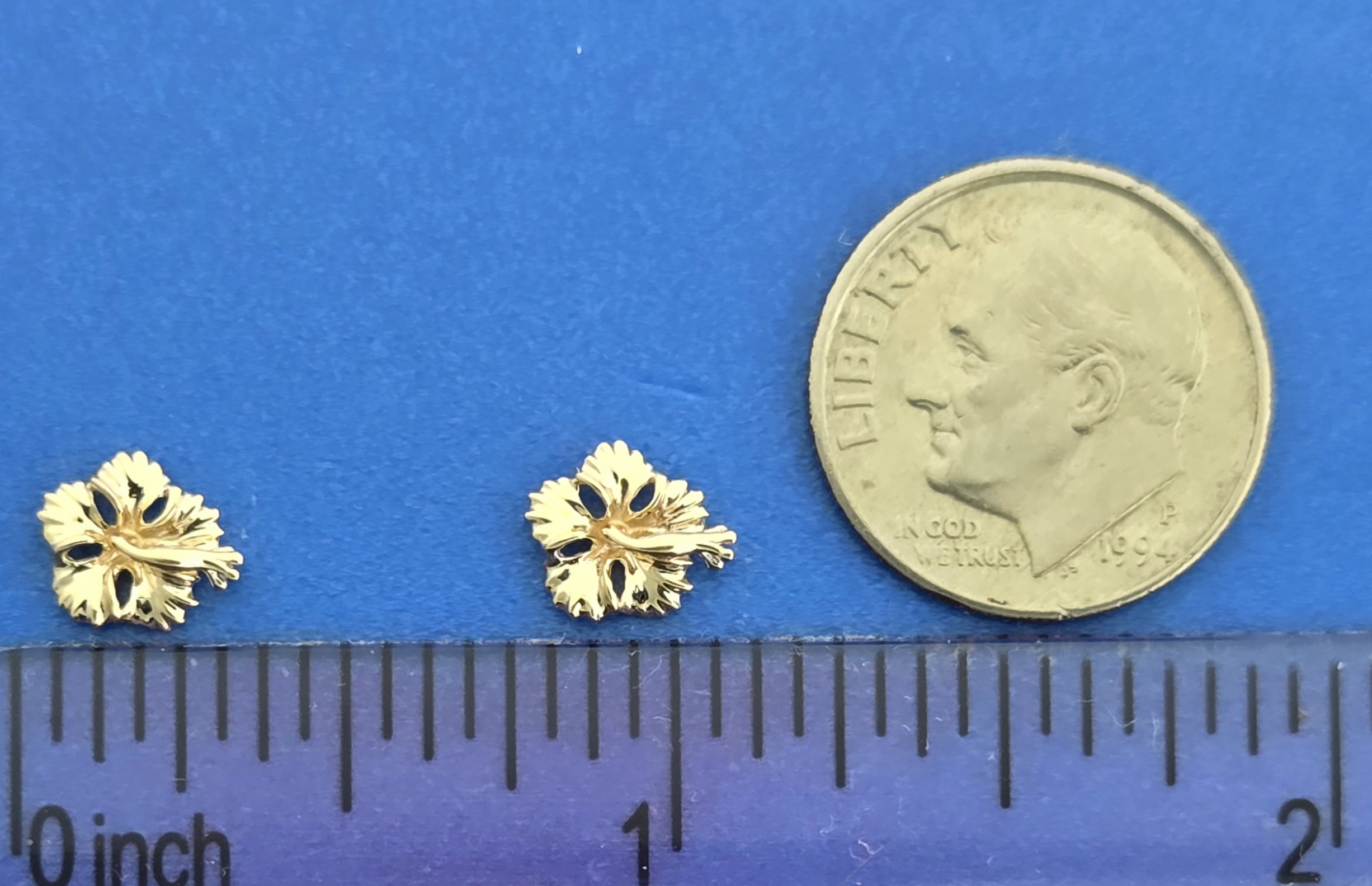 Alamea Hibiscus Earrings, 14K 6 Alamea Hibiscus Earrings, 14K - Image 6