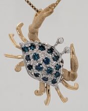 denny wong blue crab diamond pendant