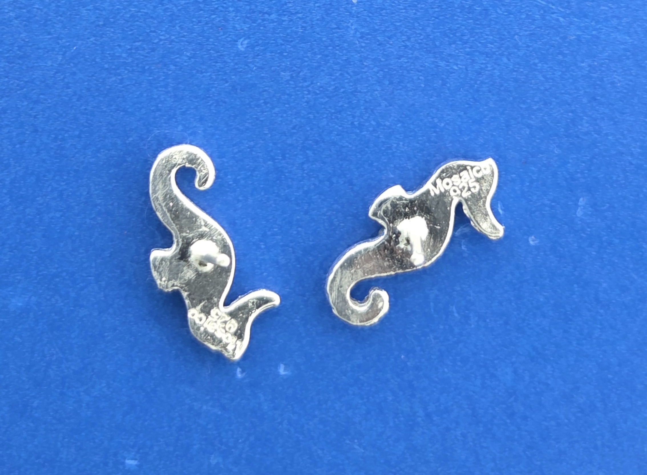 Mosaico Seahorse Post Earrings, Sterling Silver 5 Mosaico Seahorse Post Earrings, Sterling Silver - Image 5