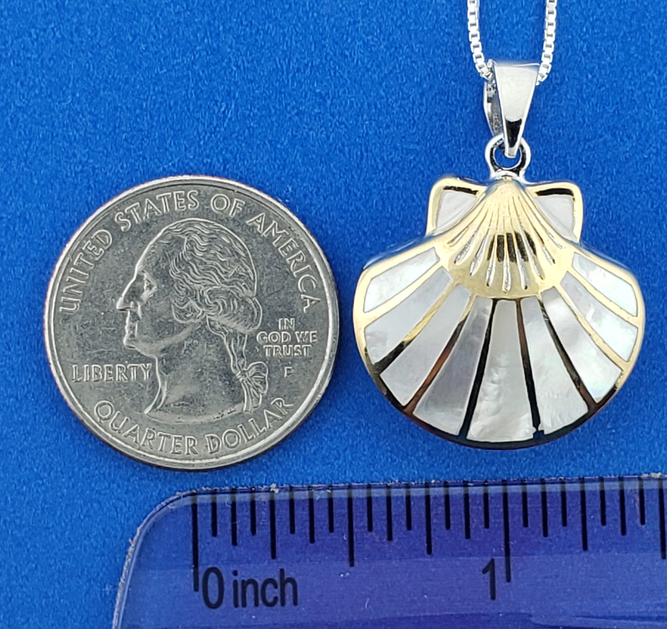 Kovel Scallop Shell Pendant, Sterling Silver & Mother of Pearl 5 Kovel Scallop Shell Pendant, Sterling Silver & Mother of Pearl - Image 5