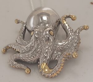 sterling silver octopus pendant