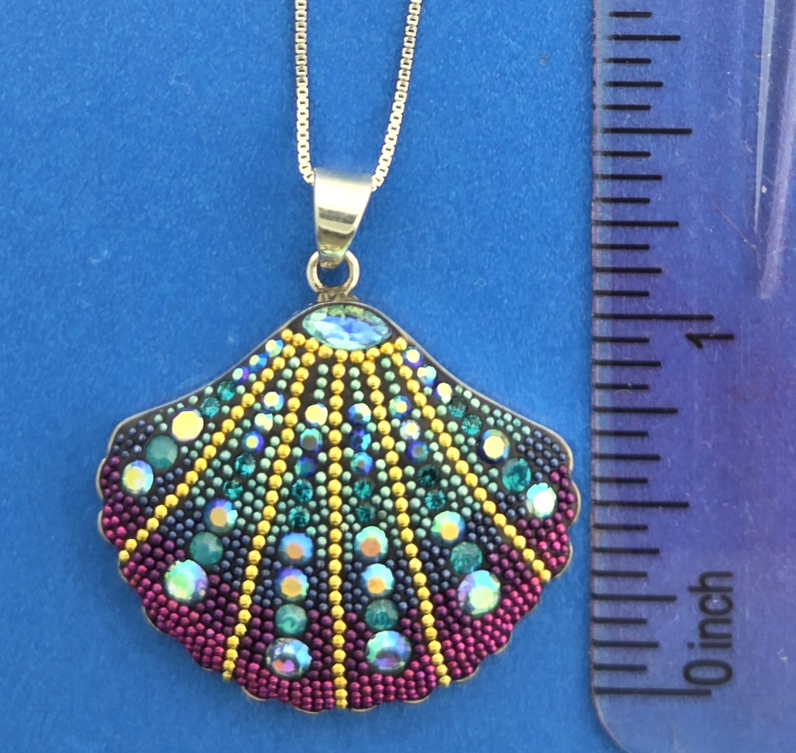 Mosaico Scallop Shell Pendant, Sterling Silver 5 Mosaico Scallop Shell Pendant, Sterling Silver - Image 5