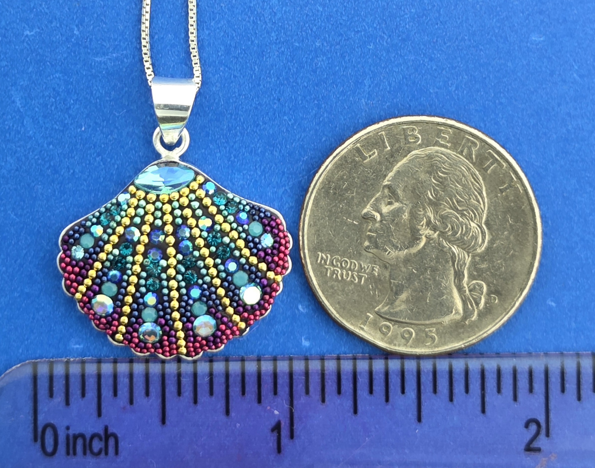 Mosaico Scallop Shell Pendant, Sterling Silver 4 Mosaico Scallop Shell Pendant, Sterling Silver - Image 4