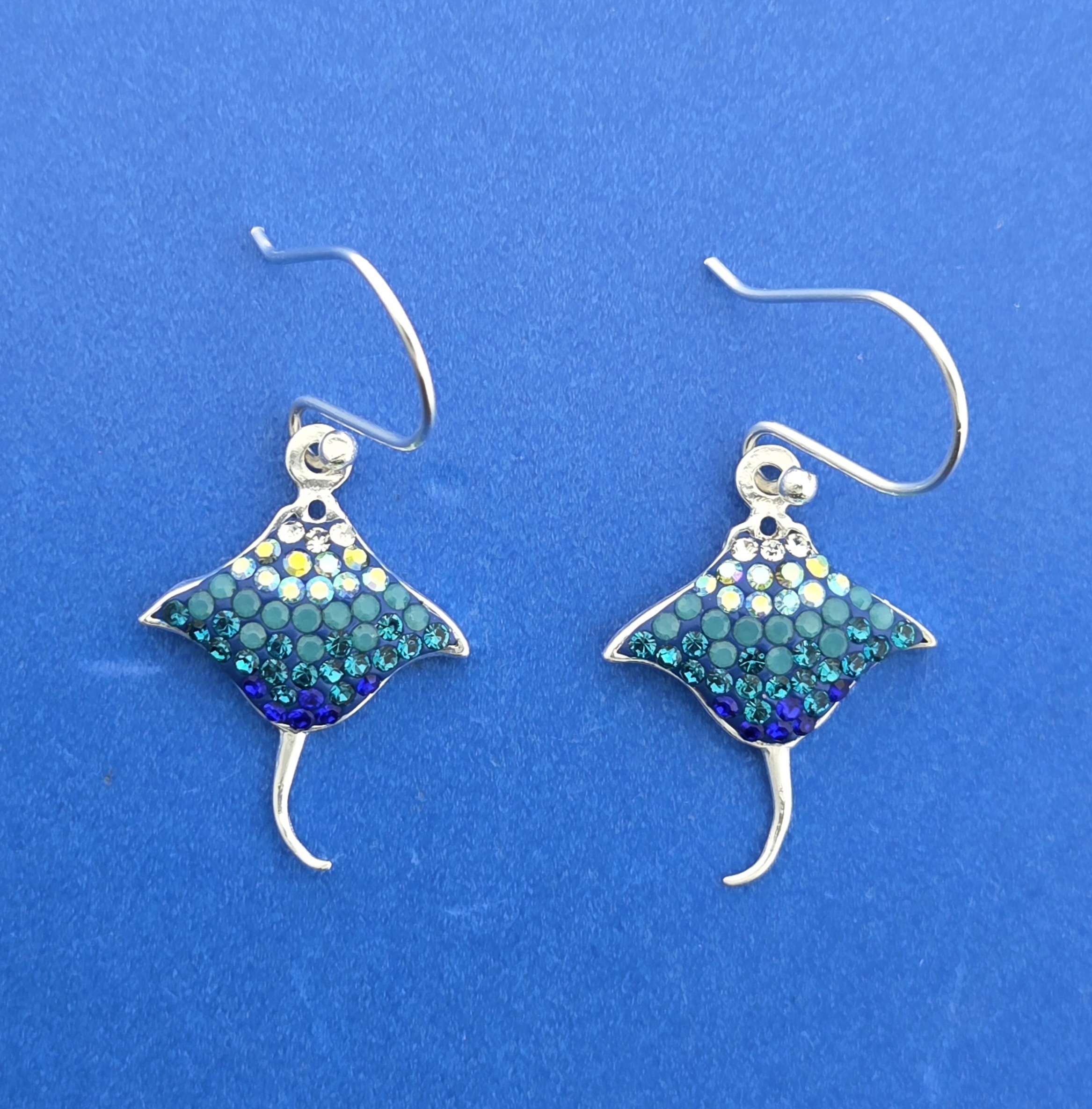 Mosaico Flying Manta Ray Earrings, Sterling Silver 3 Mosaico Flying Manta Ray Earrings, Sterling Silver - Image 3